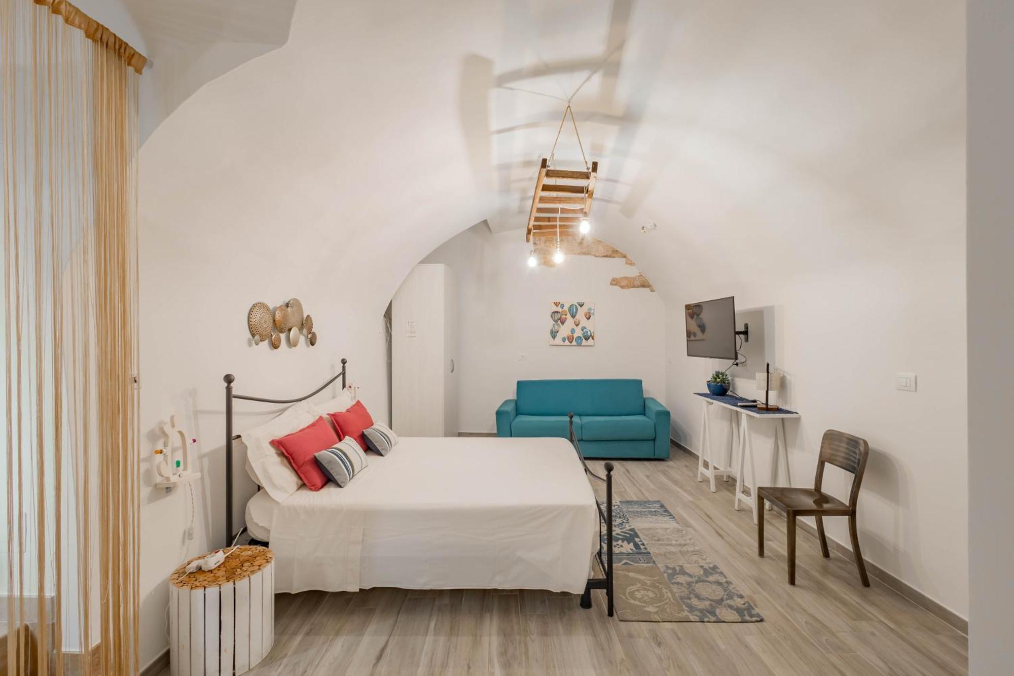 Antiche Mura Apartments"Nido Di Puglia" Monovano 图里 外观 照片