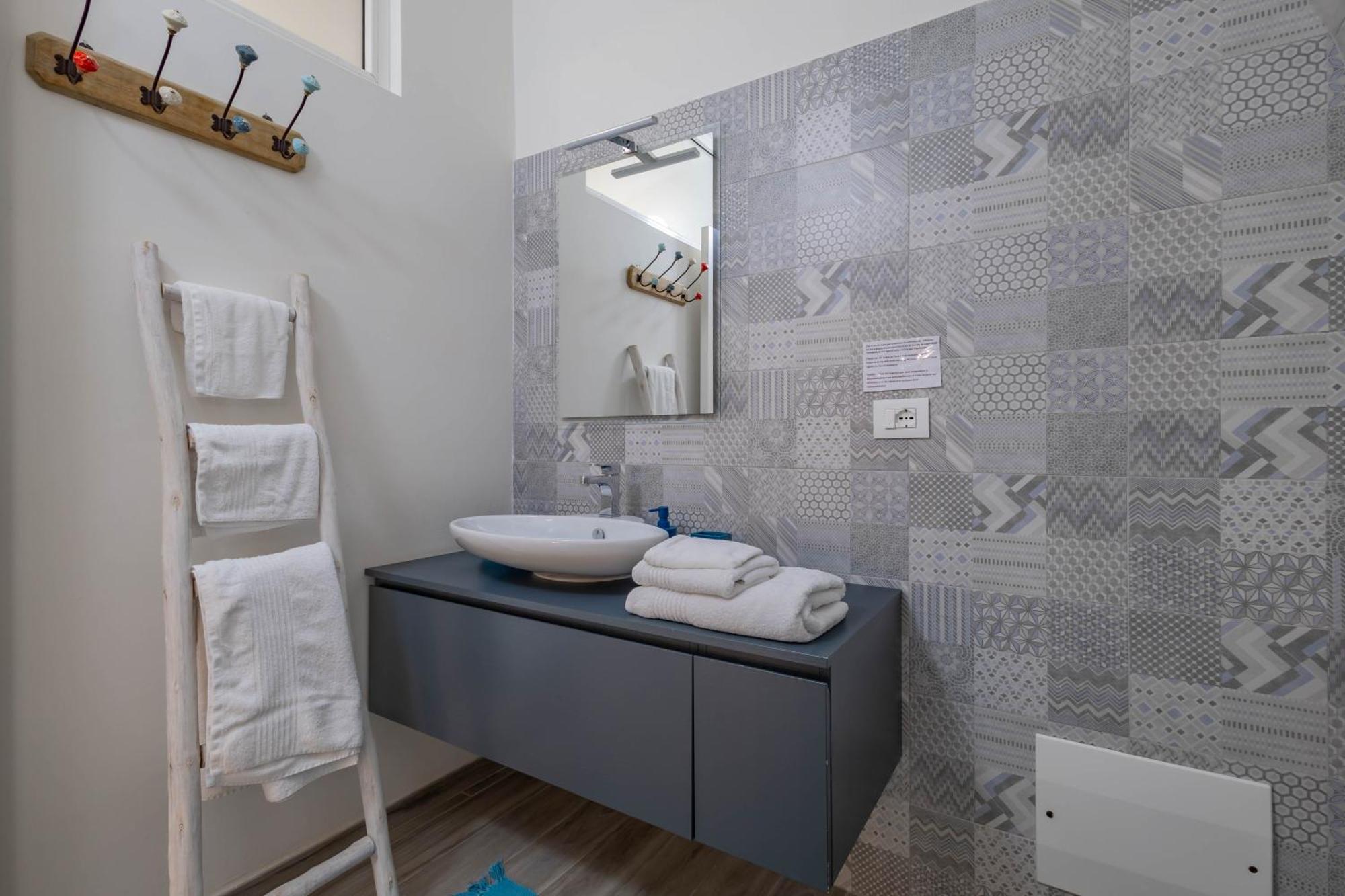 Antiche Mura Apartments"Nido Di Puglia" Monovano 图里 外观 照片